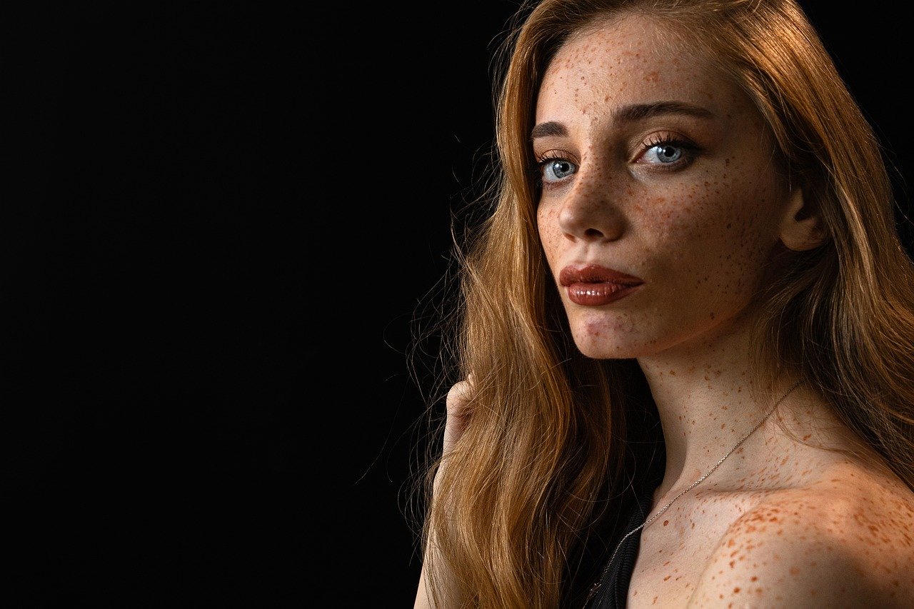 Scopri come rimuovere le impurità della pelle senza stress con BlackHead Vacuum